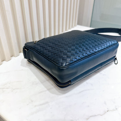 Bottega Veneta Interecciato Crossbody Bag in Blue