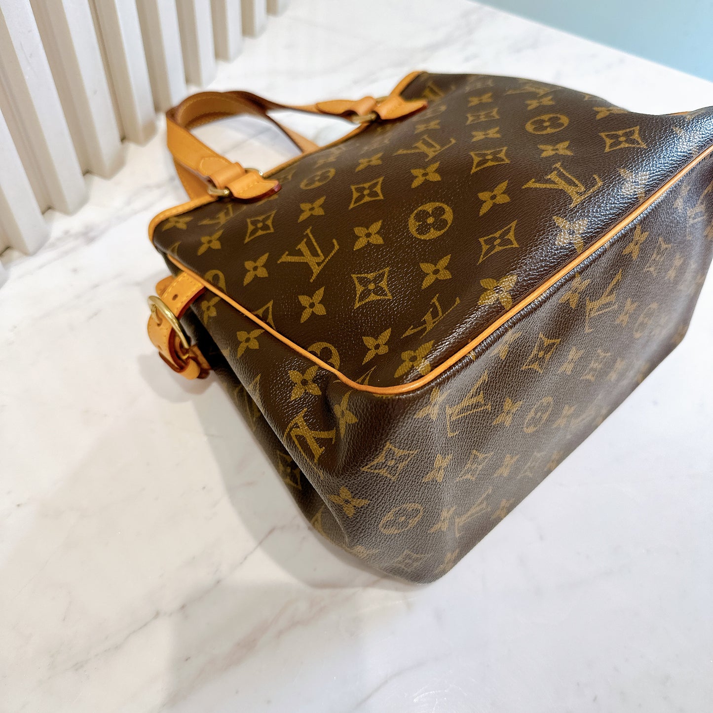 LV Vertical Monogram Batignolles