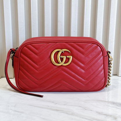 Gucci Marmont Camera Bag in Red Small