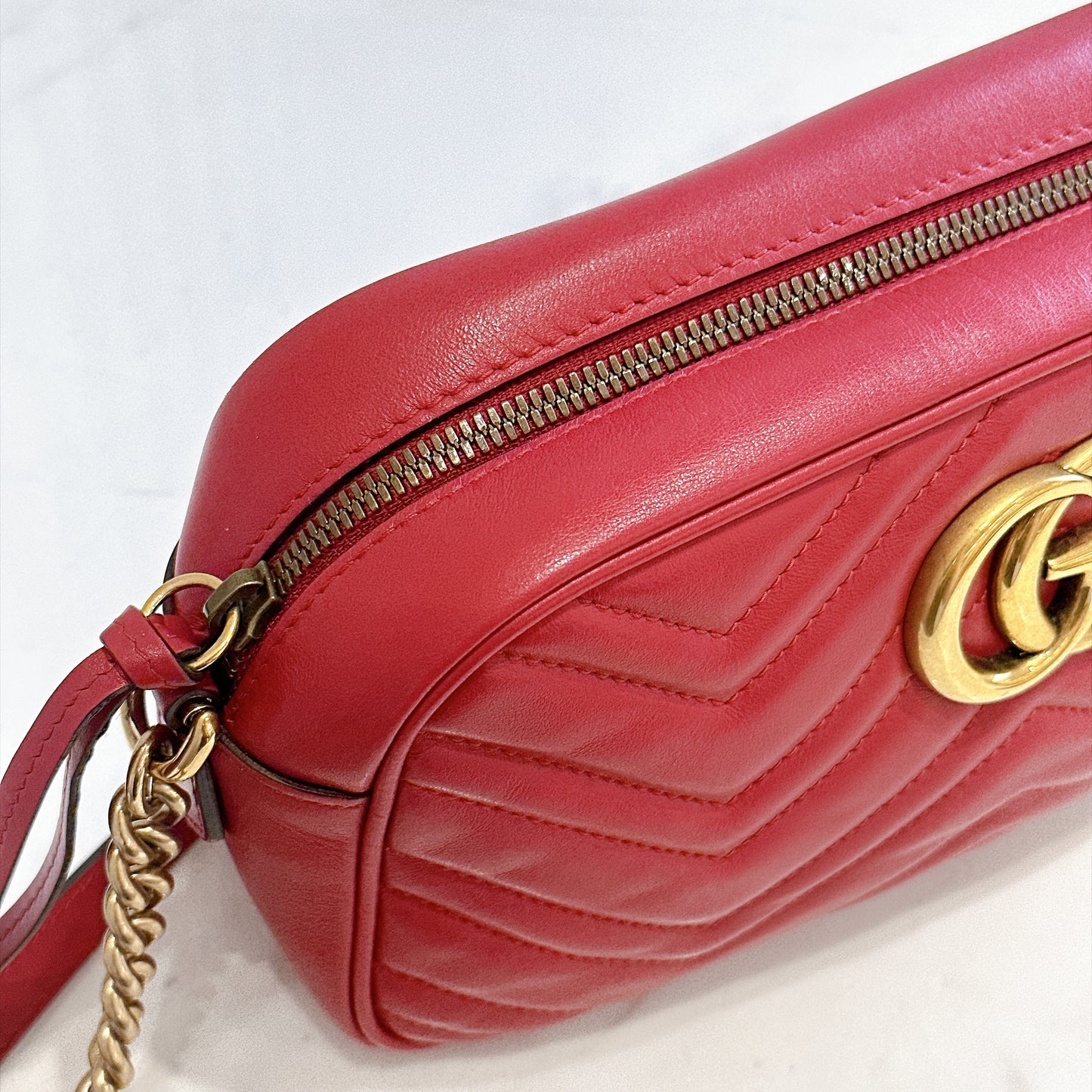 Gucci Marmont Camera Bag in Red Small