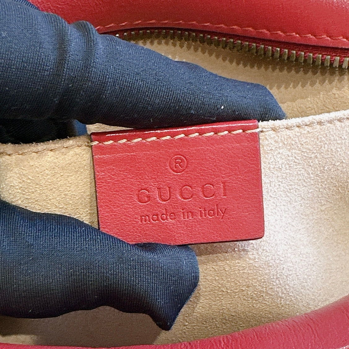 Gucci Marmont Camera Bag in Red Small