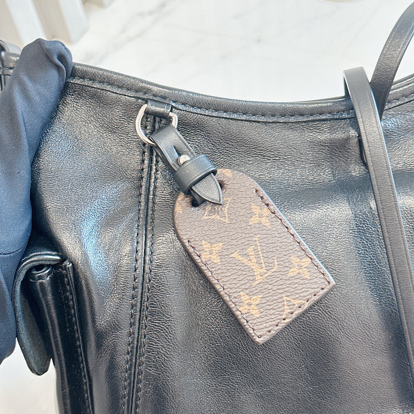 LV CarryAll PM Cargo Vibe