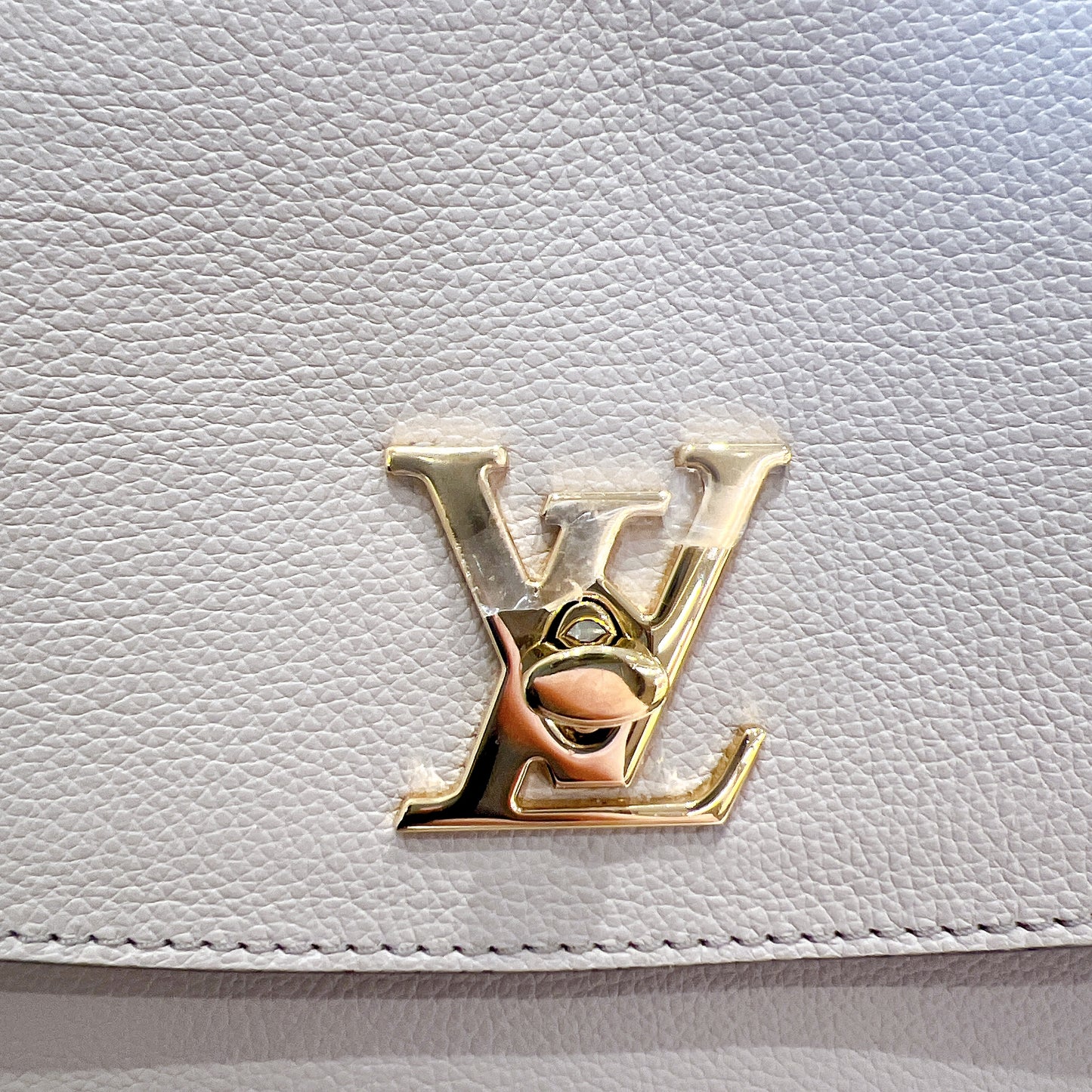 LV Lockme Ever MM in Greige