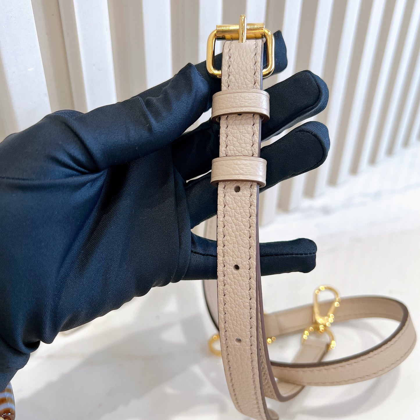 LV Lockme Ever MM in Greige
