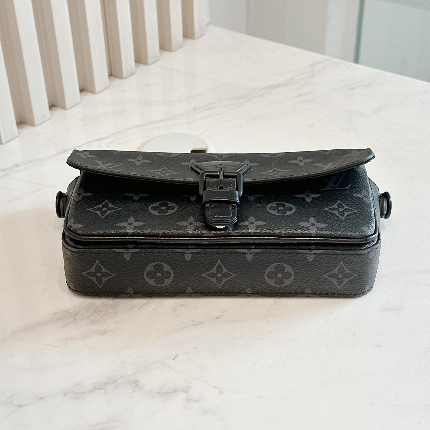 LV Montsouris Wearable Wallet Monogram Eclipse