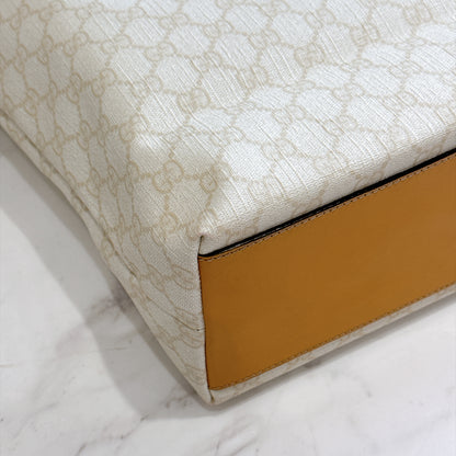 Gucci Supreme GG Tote in White