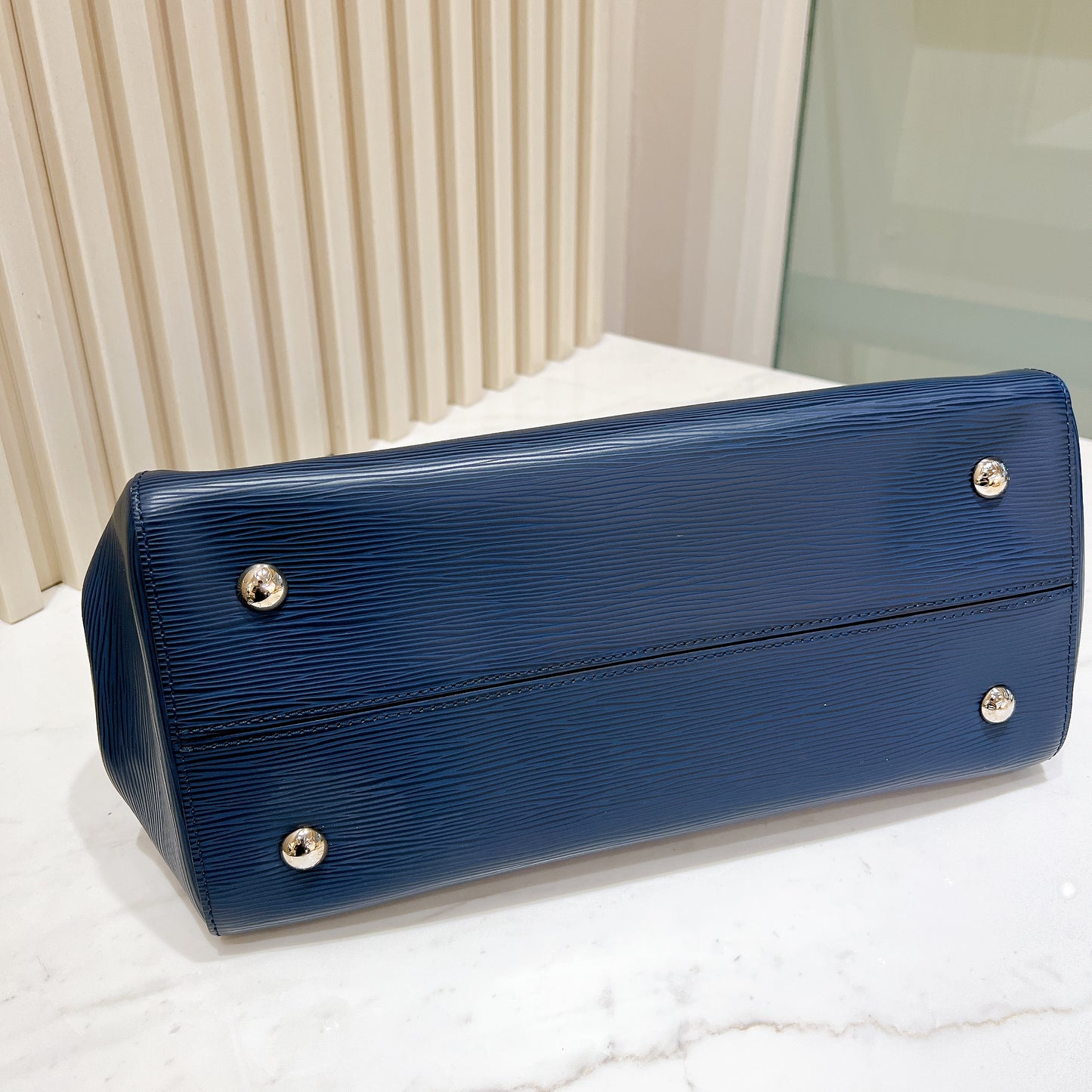 LV Epi Marly MM In Indigo