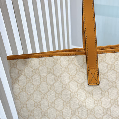 Gucci Supreme GG Tote in White