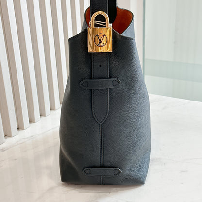 LV Low Key Hobo PM