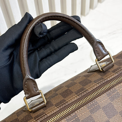 LV Damier Ebene Speedy 30