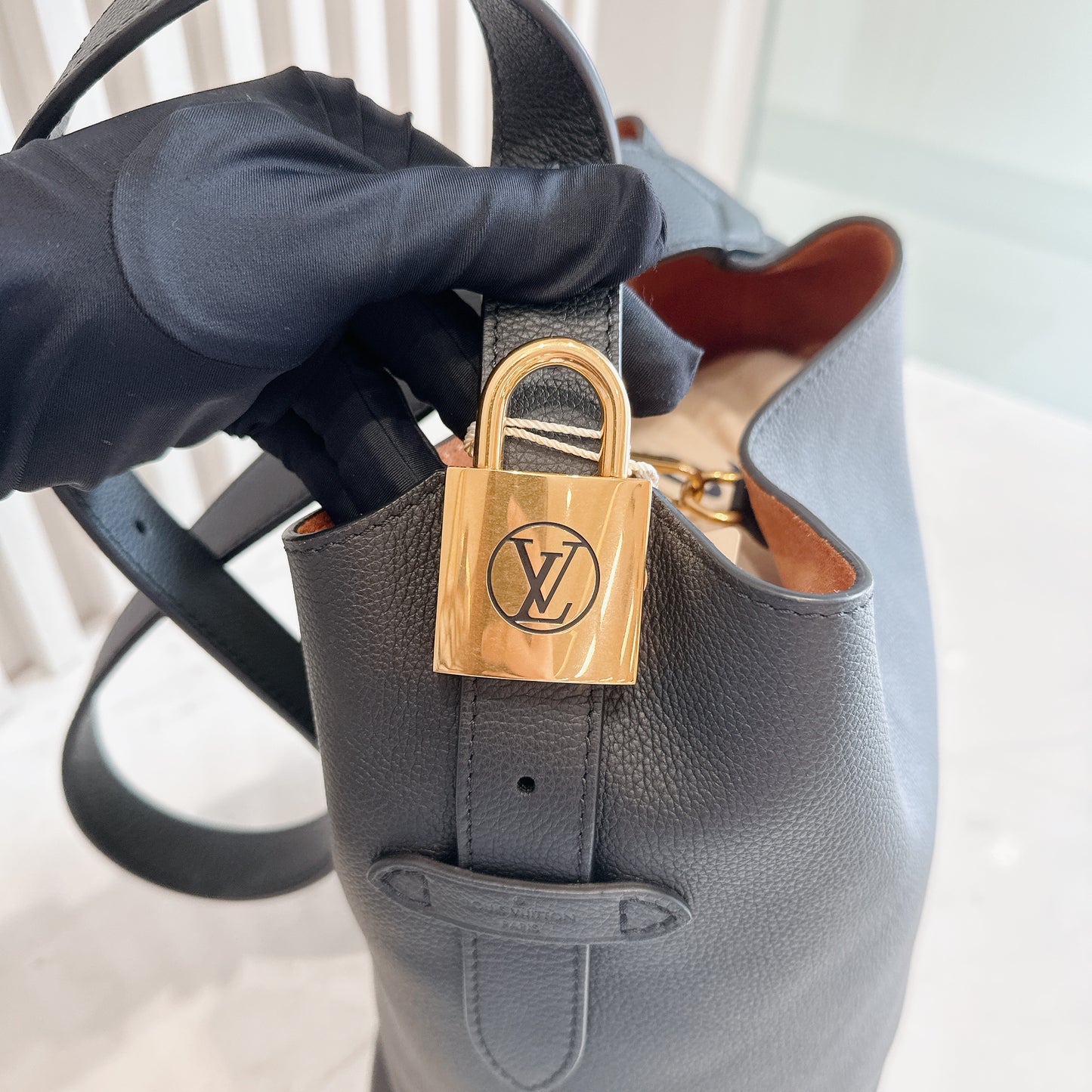 LV Low Key Hobo PM
