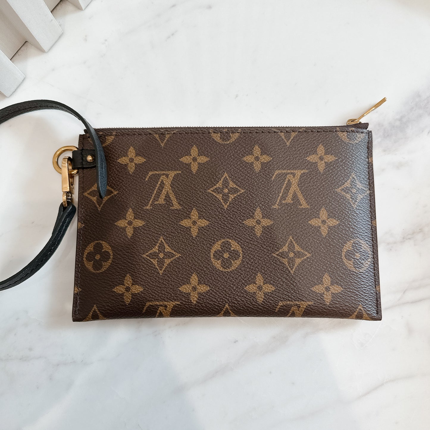 LV Low Key Hobo PM