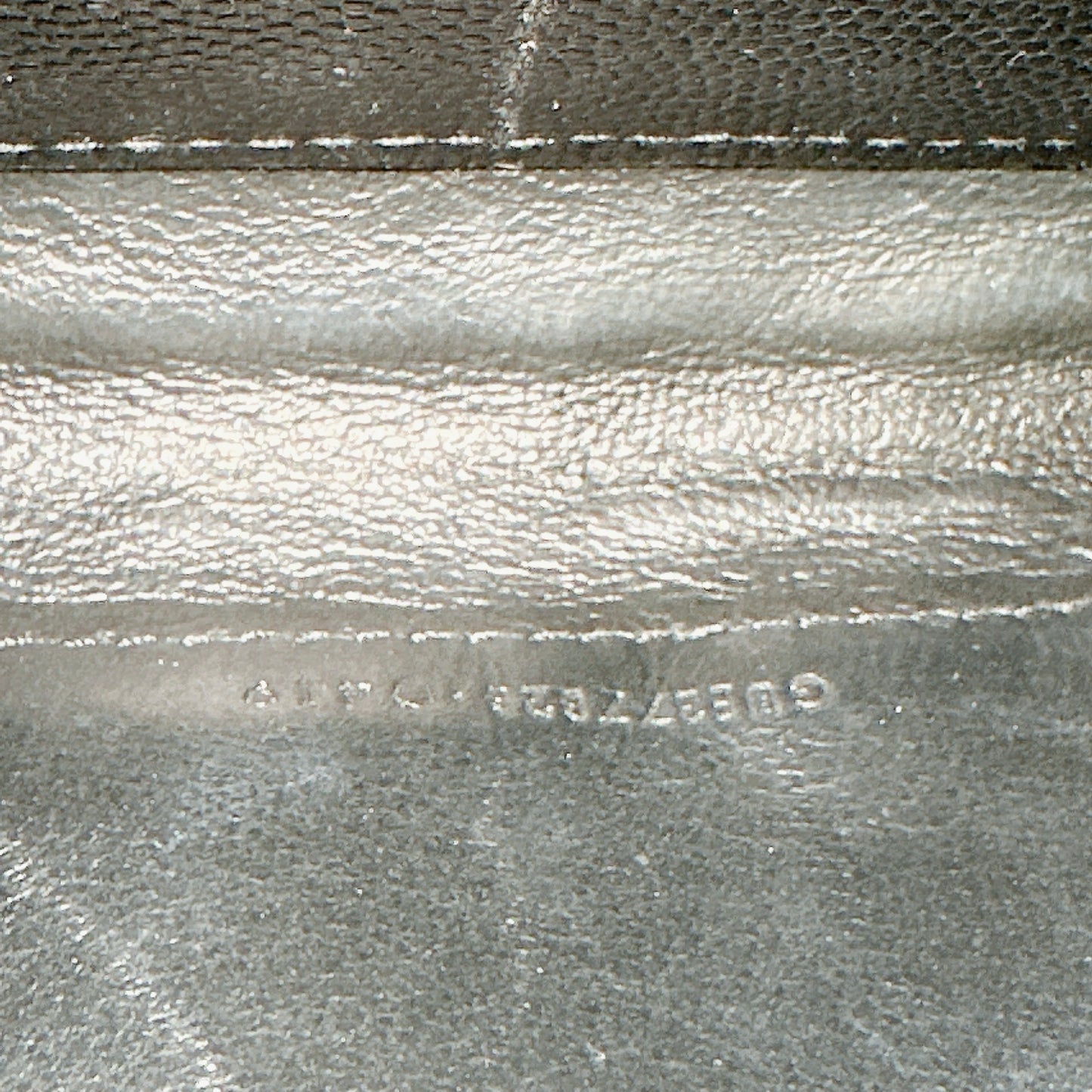 YSL Wallet On Chain In Black SHW