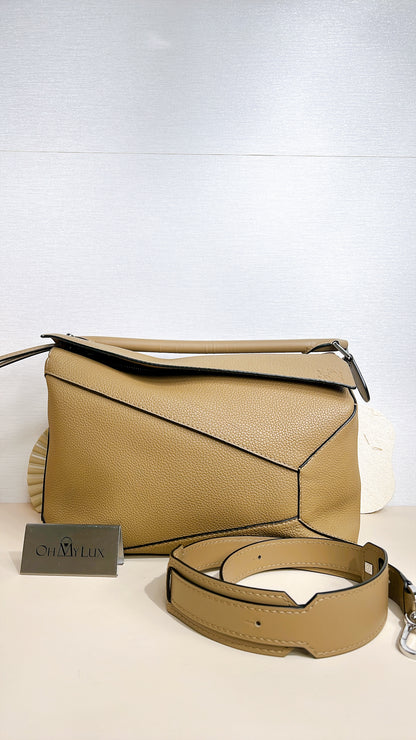 Loewe Puzzle Large in Artichoke Green