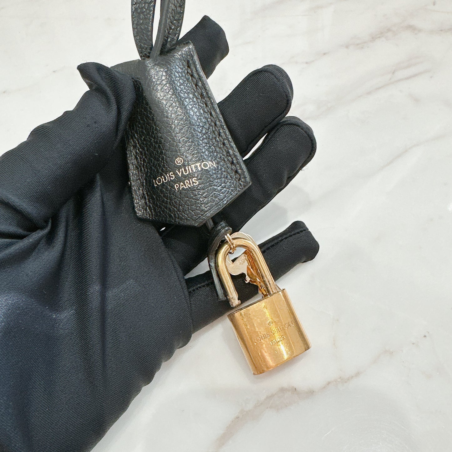 LV Speedy 20 in Monogram Black Empreinte Leather