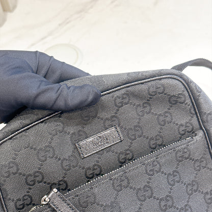 Gucci GG Canvas Crossbody Bag Black (Pig Skin)