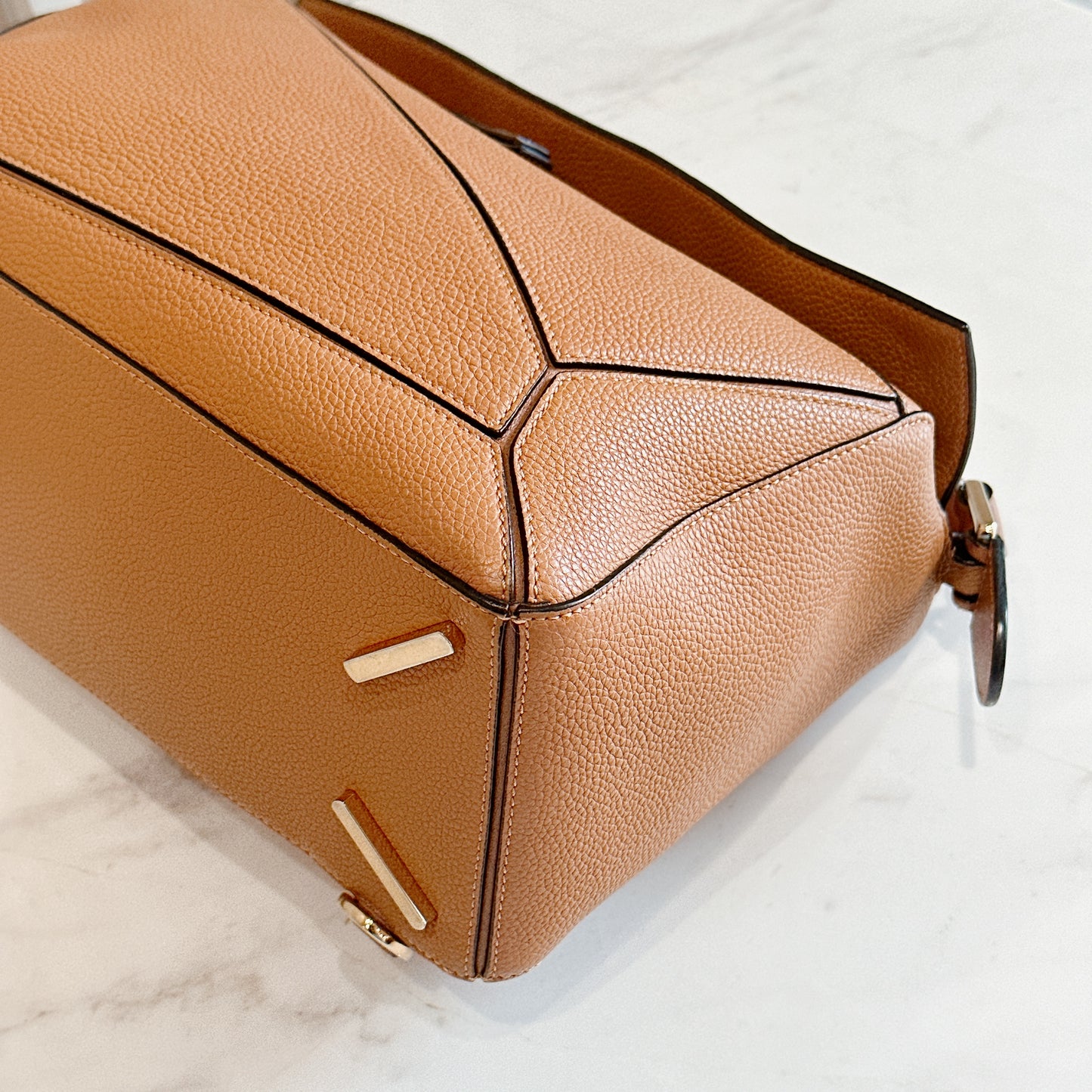Loewe Puzzle Medium in Tan
