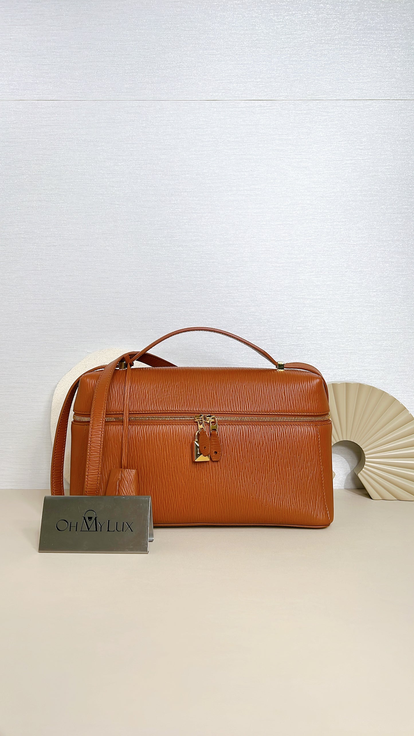 Loro Piana Extra Bag L27 OX Leather Warm Tan/Sun Gold