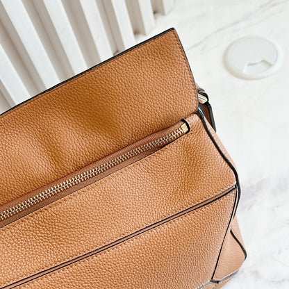 Loewe Puzzle Medium in Tan