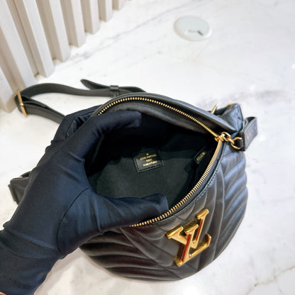 LV New Wave Bumbag in Black