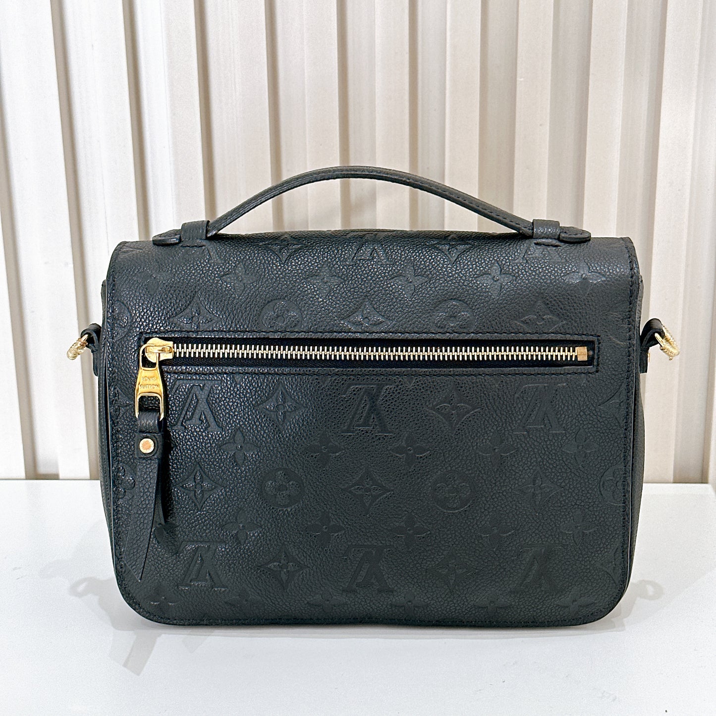 LV Pochette Metis In Black Empreinte Leather