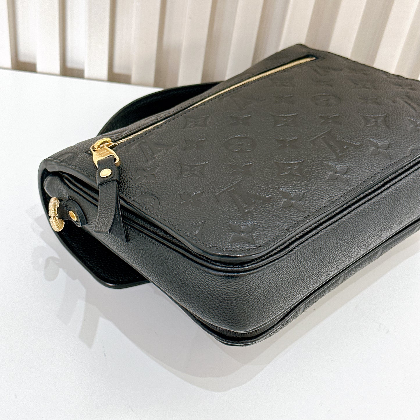 LV Pochette Metis In Black Empreinte Leather