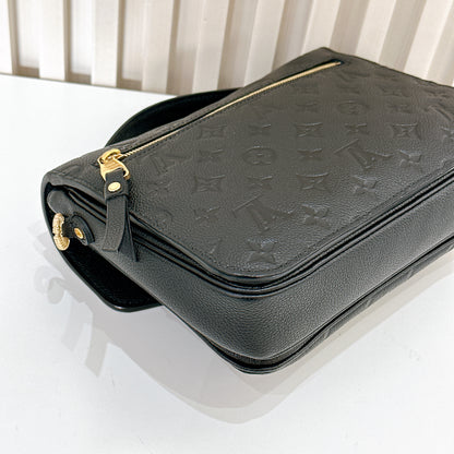 LV Pochette Metis In Black Empreinte Leather