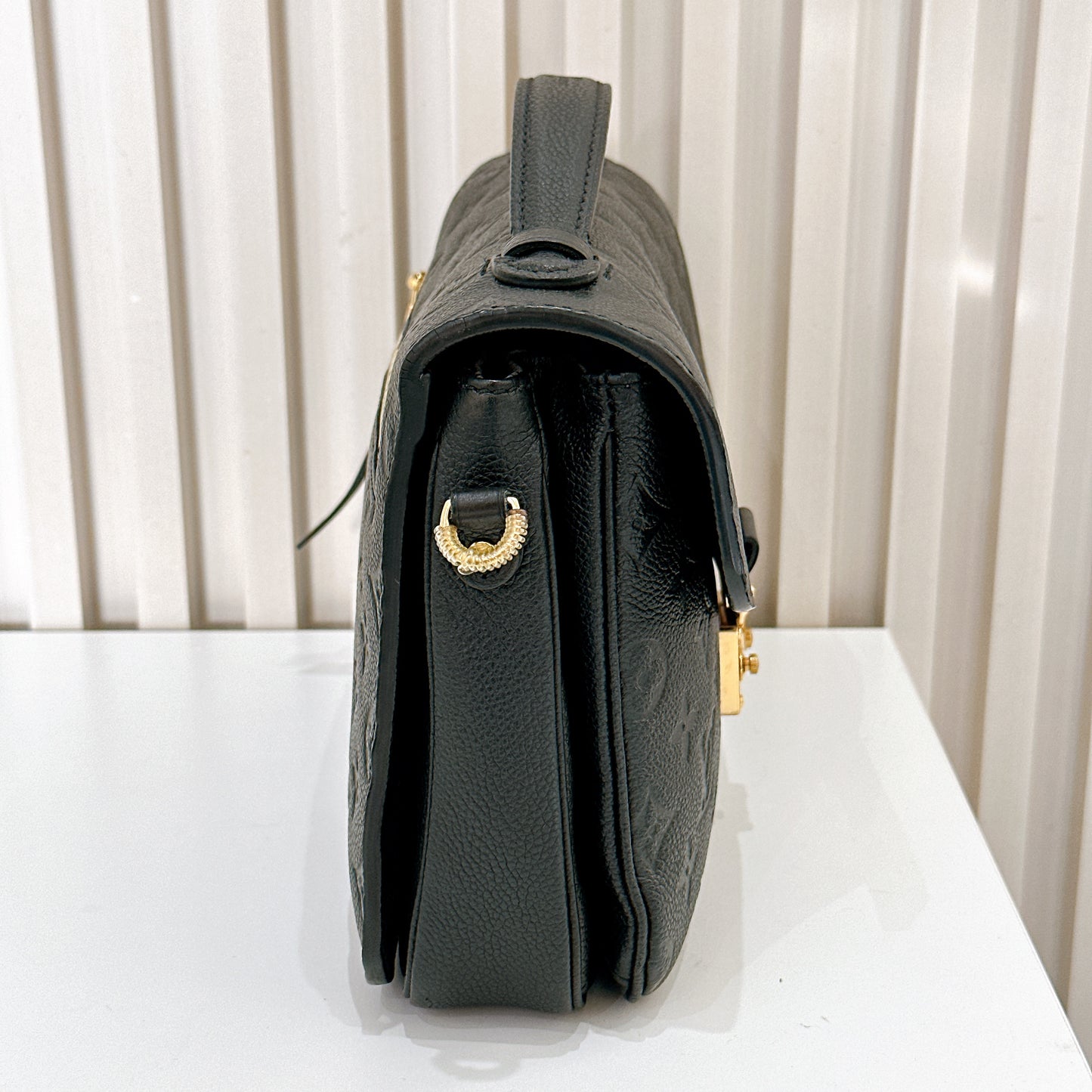 LV Pochette Metis In Black Empreinte Leather
