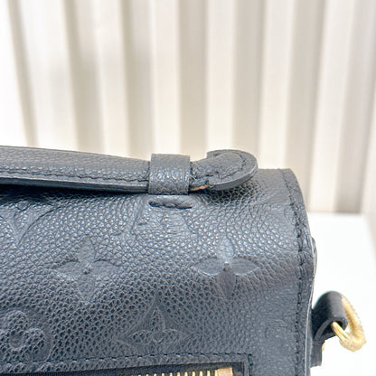 LV Pochette Metis In Black Empreinte Leather