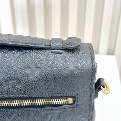 LV Pochette Metis In Black Empreinte Leather