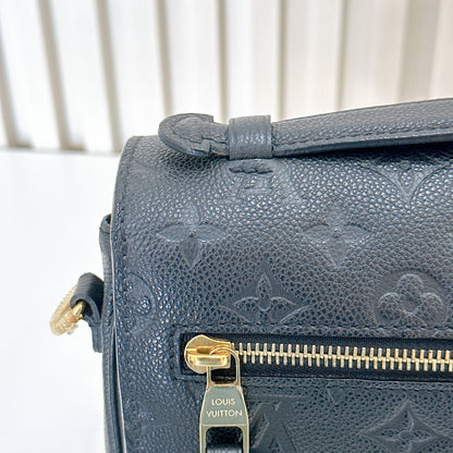 LV Pochette Metis In Black Empreinte Leather