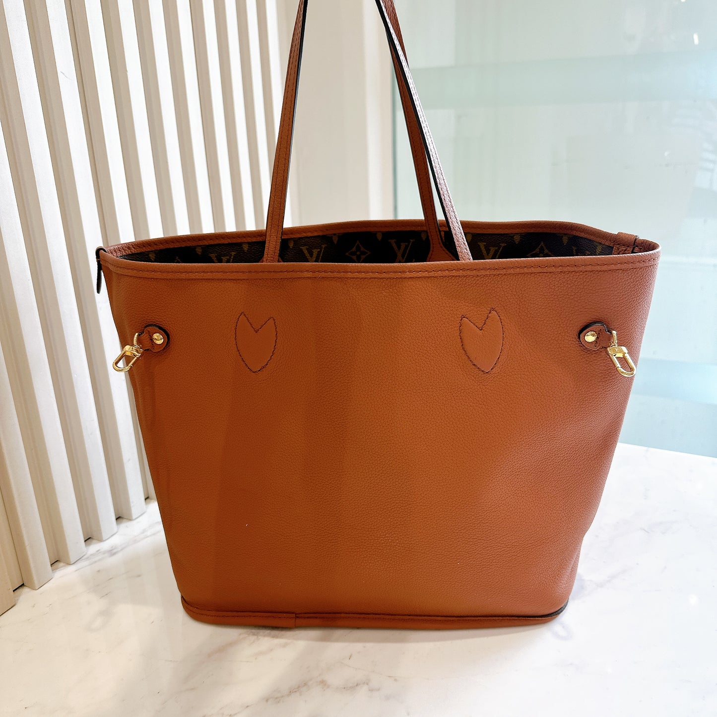 LV Neverfull Inside Out MM in Tan