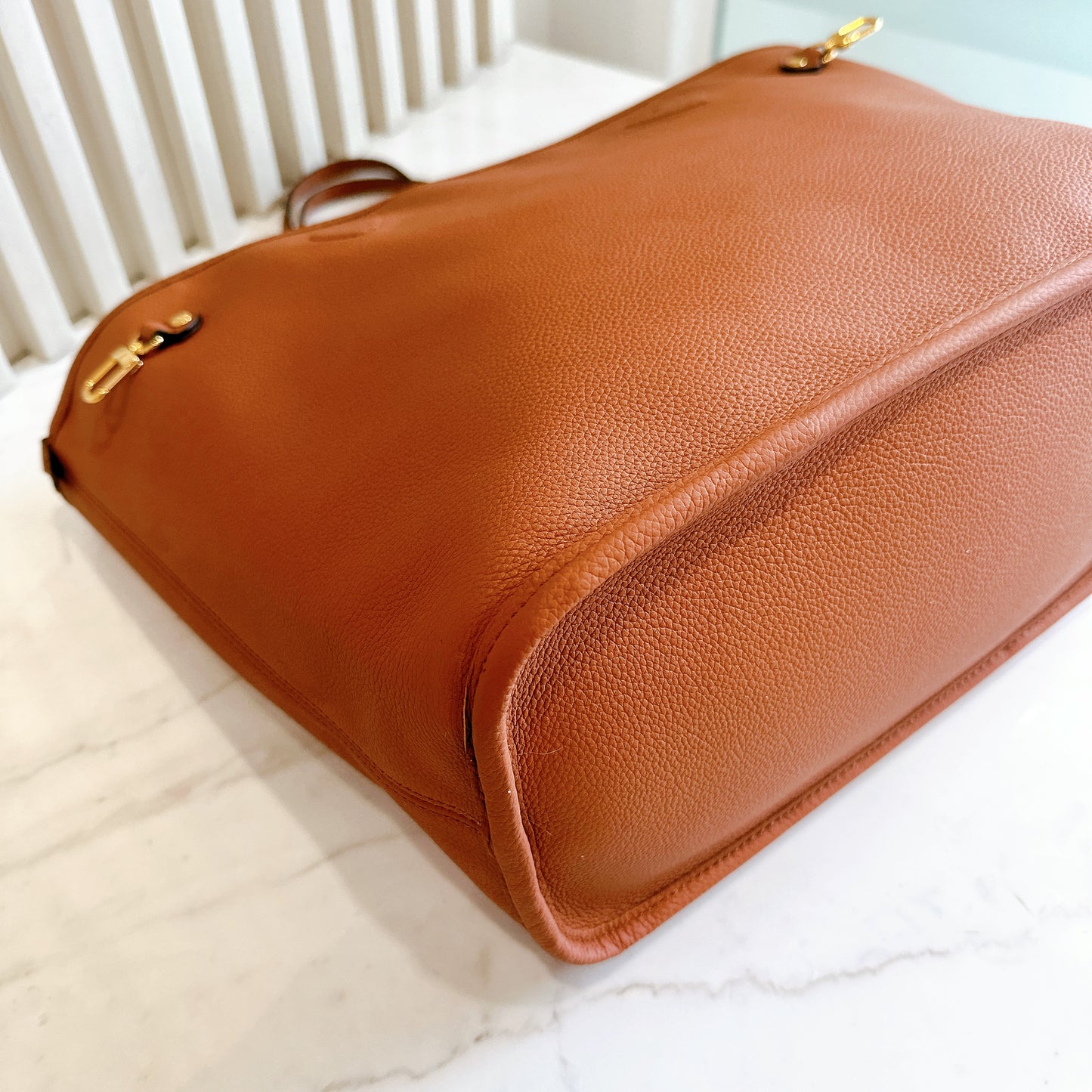 LV Neverfull Inside Out MM in Tan