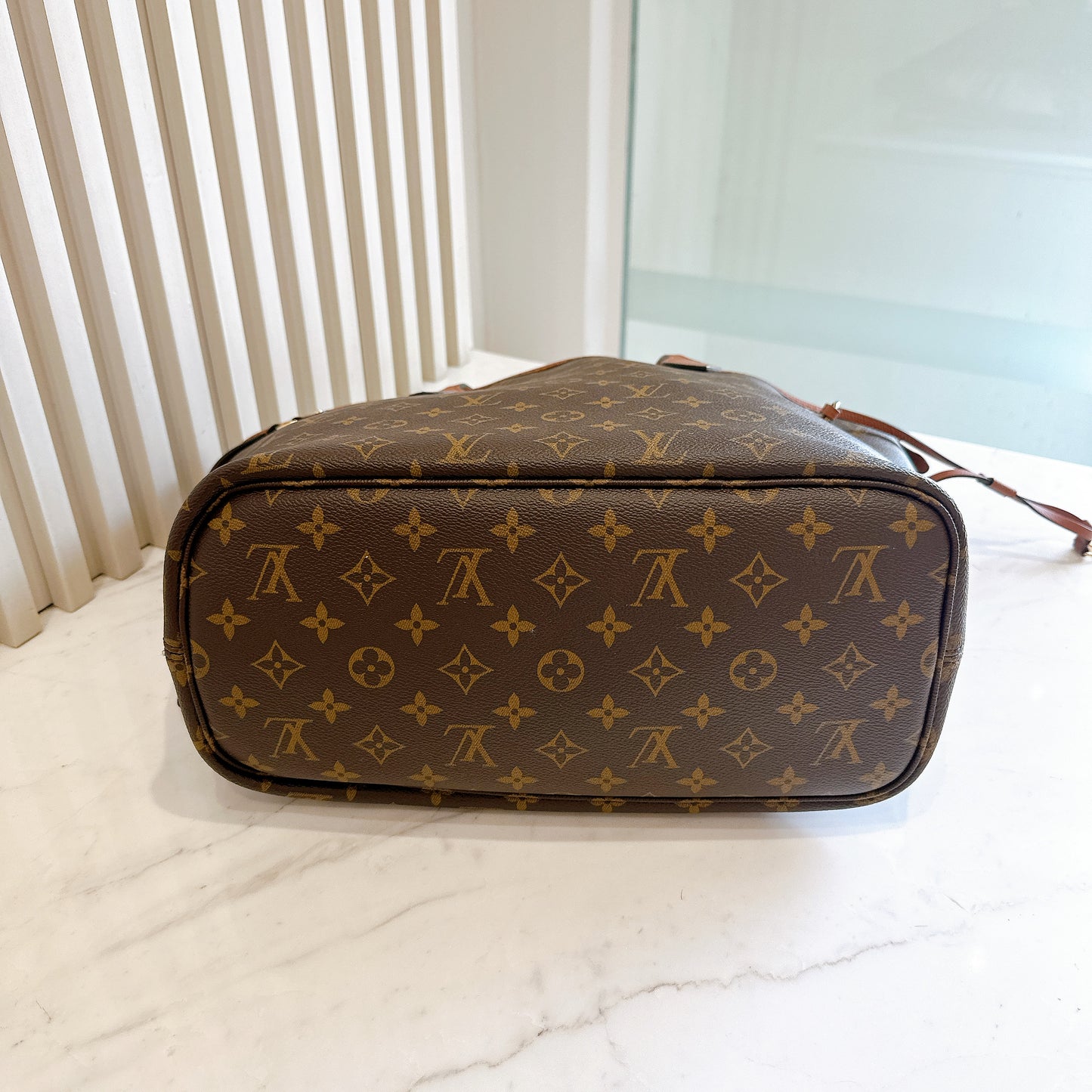LV Neverfull Inside Out MM in Tan