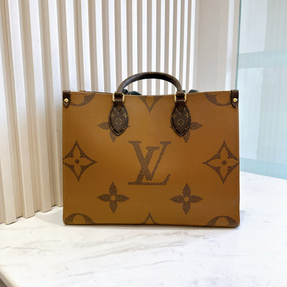 LV On The Go MM in Reverse Monogram