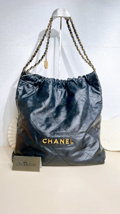Chanel 22 Large in Black Calfskin GHW