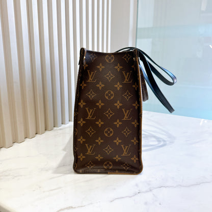 LV On The Go MM in Reverse Monogram