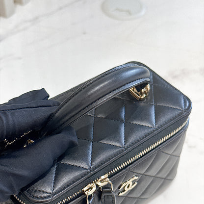 Chanel Classic Top Handle Vanity