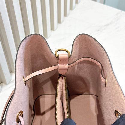 LV Neo Noe MM in Pink